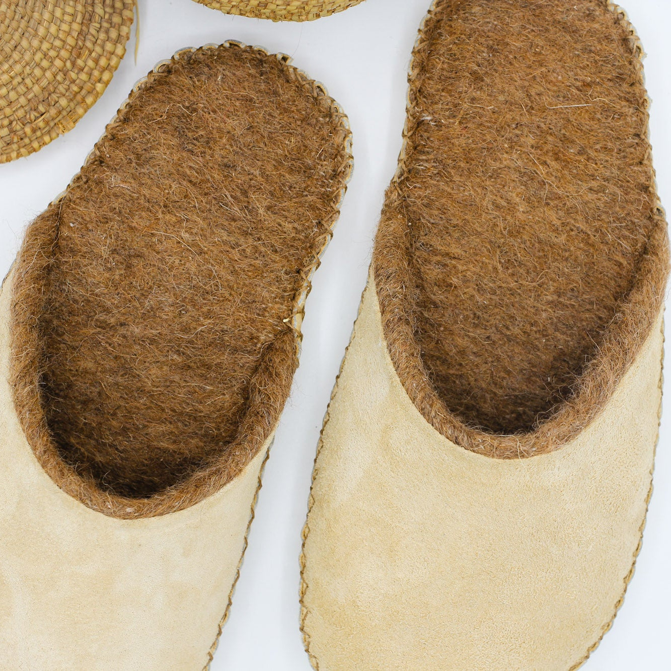 Suf Wool Slide